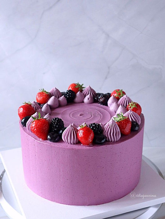 Black Currant Cake