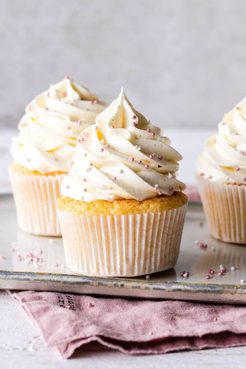muffins with cream